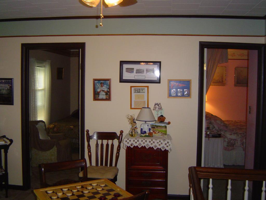 Kountry Living Bed And Breakfast Oneonta Εξωτερικό φωτογραφία