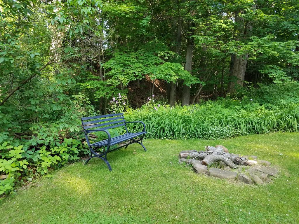 Kountry Living Bed And Breakfast Oneonta Εξωτερικό φωτογραφία
